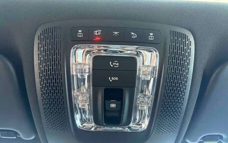 Mercedes-Benz GLA, 2022 год, 2 200 000 рублей, 15 фотография