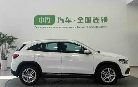 Mercedes-Benz GLA, 2022 год, 2 200 000 рублей, 5 фотография