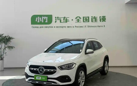 Mercedes-Benz GLA, 2022 год, 2 200 000 рублей, 3 фотография