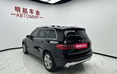 Mercedes-Benz GLB, 2023 год, 2 350 000 рублей, 5 фотография
