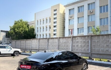 Toyota Camry, 2021 год, 3 500 000 рублей, 6 фотография