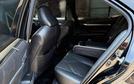 Toyota Camry, 2021 год, 3 500 000 рублей, 9 фотография