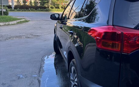 Toyota RAV4, 2014 год, 1 750 000 рублей, 4 фотография