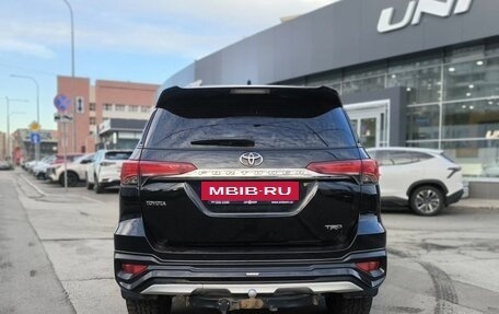 Toyota Fortuner II, 2019 год, 3 333 000 рублей, 5 фотография