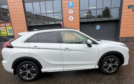 Mitsubishi Eclipse Cross, 2021 год, 2 860 000 рублей, 3 фотография