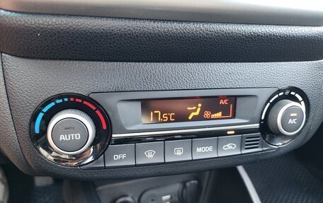 KIA Rio III рестайлинг, 2015 год, 790 000 рублей, 16 фотография