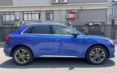 Audi Q3, 2023 год, 2 400 000 рублей, 4 фотография
