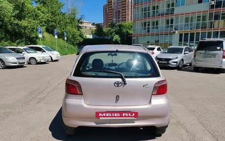 Toyota Vitz, 1999 год, 360 000 рублей, 7 фотография