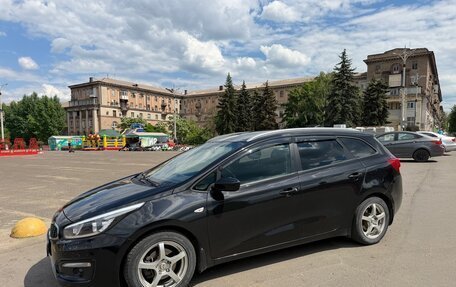 KIA cee'd III, 2018 год, 1 360 000 рублей, 4 фотография