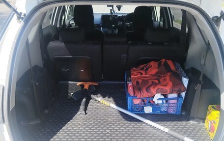 Toyota Wish II, 2012 год, 1 350 000 рублей, 6 фотография
