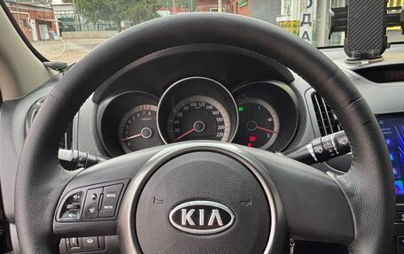 KIA Cerato III, 2009 год, 750 000 рублей, 17 фотография