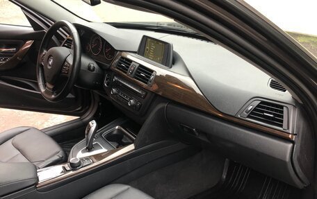 BMW 3 серия, 2013 год, 1 280 000 рублей, 9 фотография