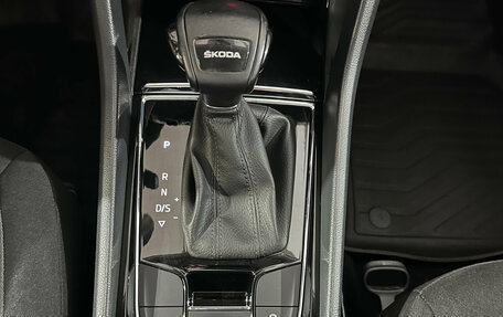 Skoda Karoq I, 2020 год, 2 230 000 рублей, 18 фотография