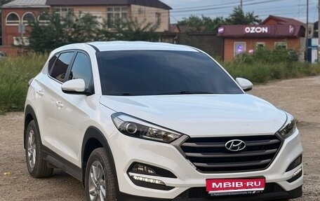 Hyundai Tucson III, 2016 год, 1 750 000 рублей, 1 фотография