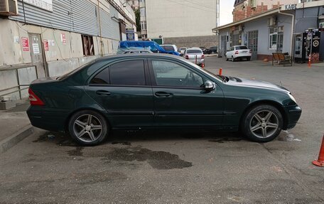 Mercedes-Benz C-Класс, 2001 год, 270 000 рублей, 3 фотография