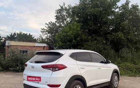 Hyundai Tucson III, 2016 год, 1 750 000 рублей, 2 фотография