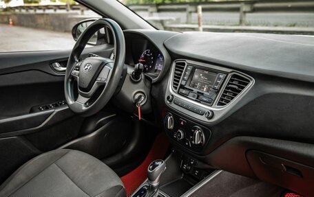 Hyundai Solaris II рестайлинг, 2020 год, 1 368 000 рублей, 33 фотография