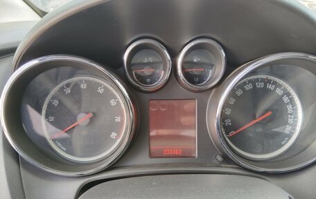 Opel Astra J, 2010 год, 595 000 рублей, 5 фотография