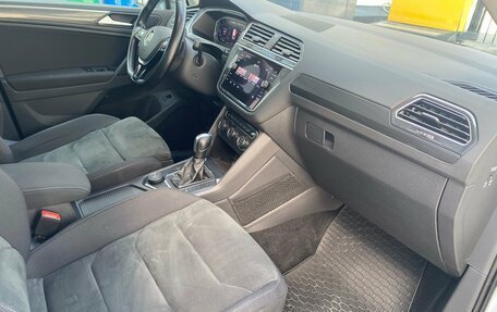 Volkswagen Tiguan II, 2020 год, 2 990 000 рублей, 5 фотография