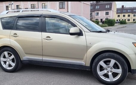 Mitsubishi Outlander III рестайлинг 3, 2008 год, 1 150 000 рублей, 12 фотография