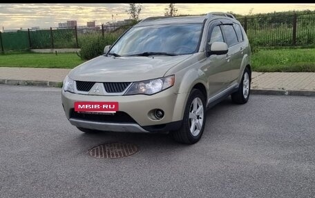 Mitsubishi Outlander III рестайлинг 3, 2008 год, 1 150 000 рублей, 9 фотография