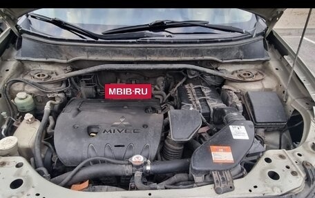 Mitsubishi Outlander III рестайлинг 3, 2008 год, 1 150 000 рублей, 11 фотография