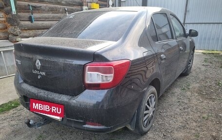 Renault Logan II, 2015 год, 280 000 рублей, 3 фотография