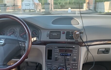 Volvo S80 II рестайлинг 2, 2002 год, 430 000 рублей, 18 фотография