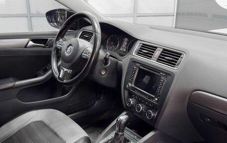 Volkswagen Jetta VI, 2014 год, 1 199 900 рублей, 10 фотография