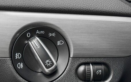 Volkswagen Jetta VI, 2014 год, 1 199 900 рублей, 19 фотография