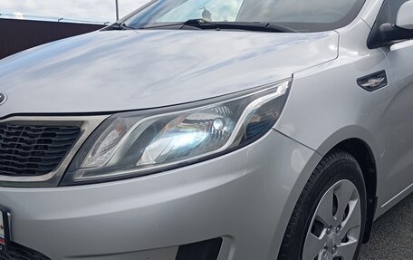 KIA Rio III рестайлинг, 2014 год, 990 000 рублей, 3 фотография