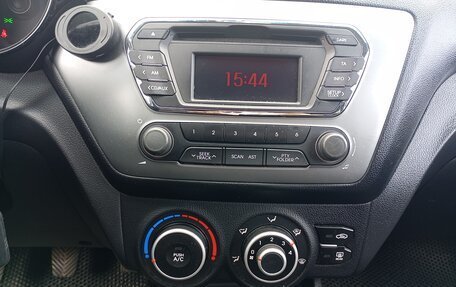 KIA Rio III рестайлинг, 2014 год, 990 000 рублей, 13 фотография