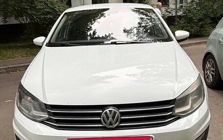 Volkswagen Polo VI (EU Market), 2018 год, 650 000 рублей, 2 фотография