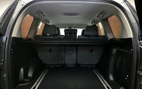 Toyota Land Cruiser Prado 150 рестайлинг 2, 2020 год, 5 597 000 рублей, 14 фотография