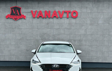 Hyundai Sonata VIII, 2020 год, 2 435 000 рублей, 2 фотография