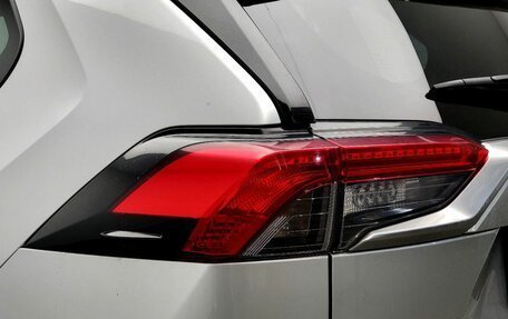 Toyota RAV4, 2020 год, 3 559 000 рублей, 10 фотография