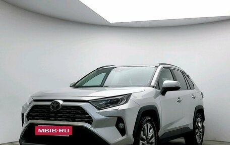 Toyota RAV4, 2020 год, 3 559 000 рублей, 3 фотография