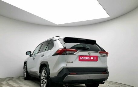 Toyota RAV4, 2020 год, 3 559 000 рублей, 5 фотография