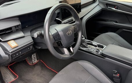 Toyota Camry, 2024 год, 3 750 000 рублей, 9 фотография