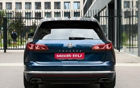Volkswagen Touareg III, 2018 год, 4 150 000 рублей, 10 фотография