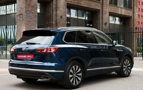 Volkswagen Touareg III, 2018 год, 4 150 000 рублей, 9 фотография