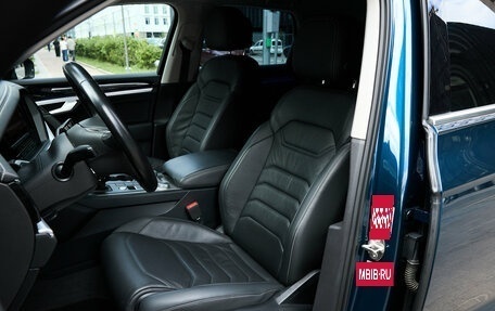 Volkswagen Touareg III, 2018 год, 4 150 000 рублей, 20 фотография