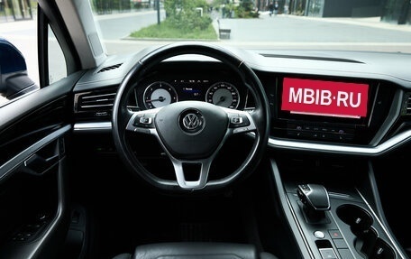 Volkswagen Touareg III, 2018 год, 4 150 000 рублей, 23 фотография