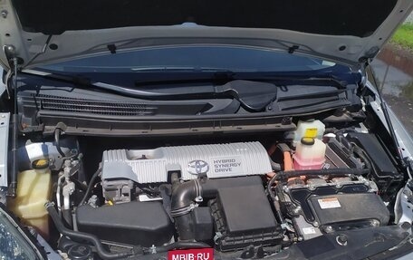 Toyota Prius, 2012 год, 1 200 000 рублей, 4 фотография