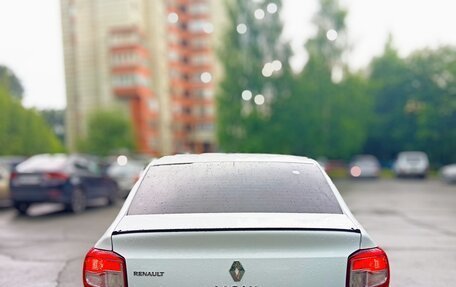 Renault Logan II, 2018 год, 600 000 рублей, 7 фотография