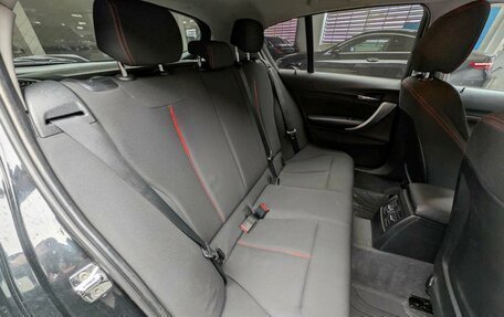 BMW 1 серия, 2011 год, 1 055 000 рублей, 11 фотография