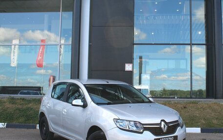 Renault Sandero II рестайлинг, 2016 год, 760 000 рублей, 3 фотография
