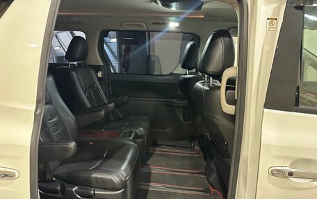 Toyota Vellfire I, 2008 год, 1 950 000 рублей, 16 фотография