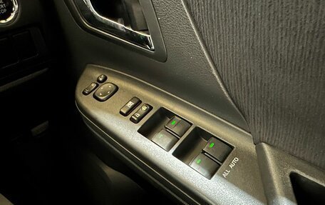 Toyota Vellfire I, 2008 год, 1 950 000 рублей, 29 фотография