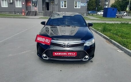 Toyota Camry, 2016 год, 2 650 000 рублей, 2 фотография